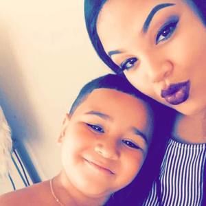 Meet your Posher, Amber